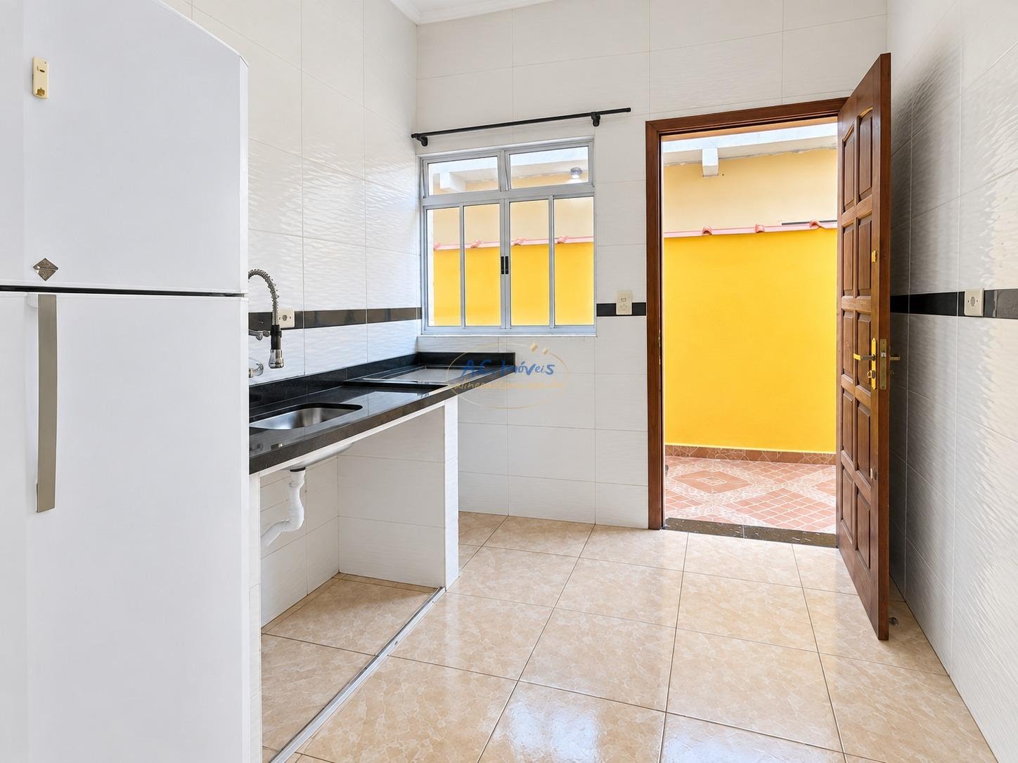 Casa à venda com 1 quarto, 1 banheiro, 1 vaga e 34m² no Ribeirópolis, Praia Grande (SP) — foto 25 de 30