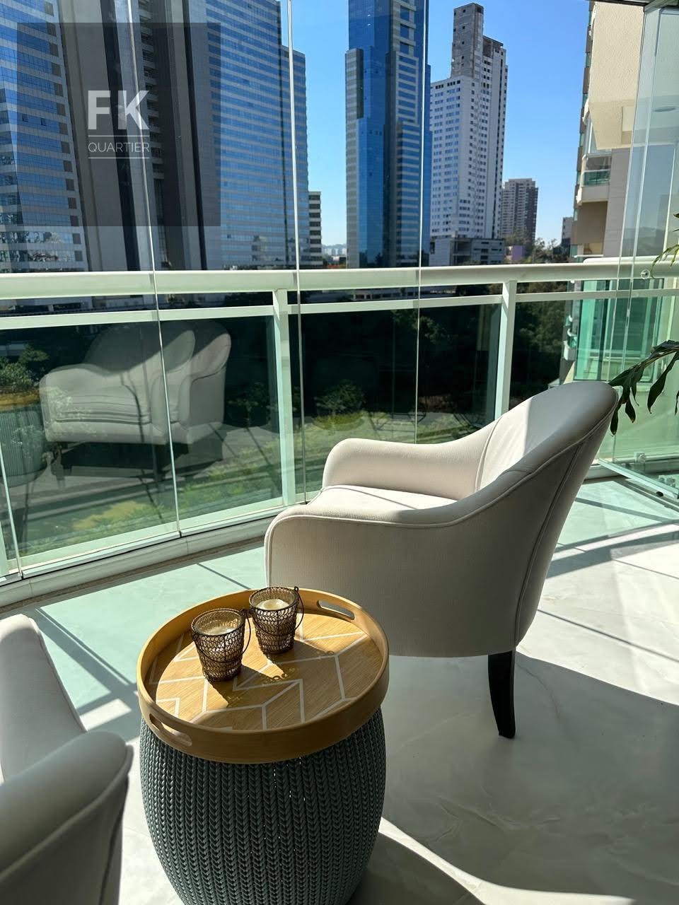Apartamento à venda com 4 quartos, 4 suítes, 4 vagas e 260m² no Alphaville Empresarial, Barueri (SP) — foto 20 de 23