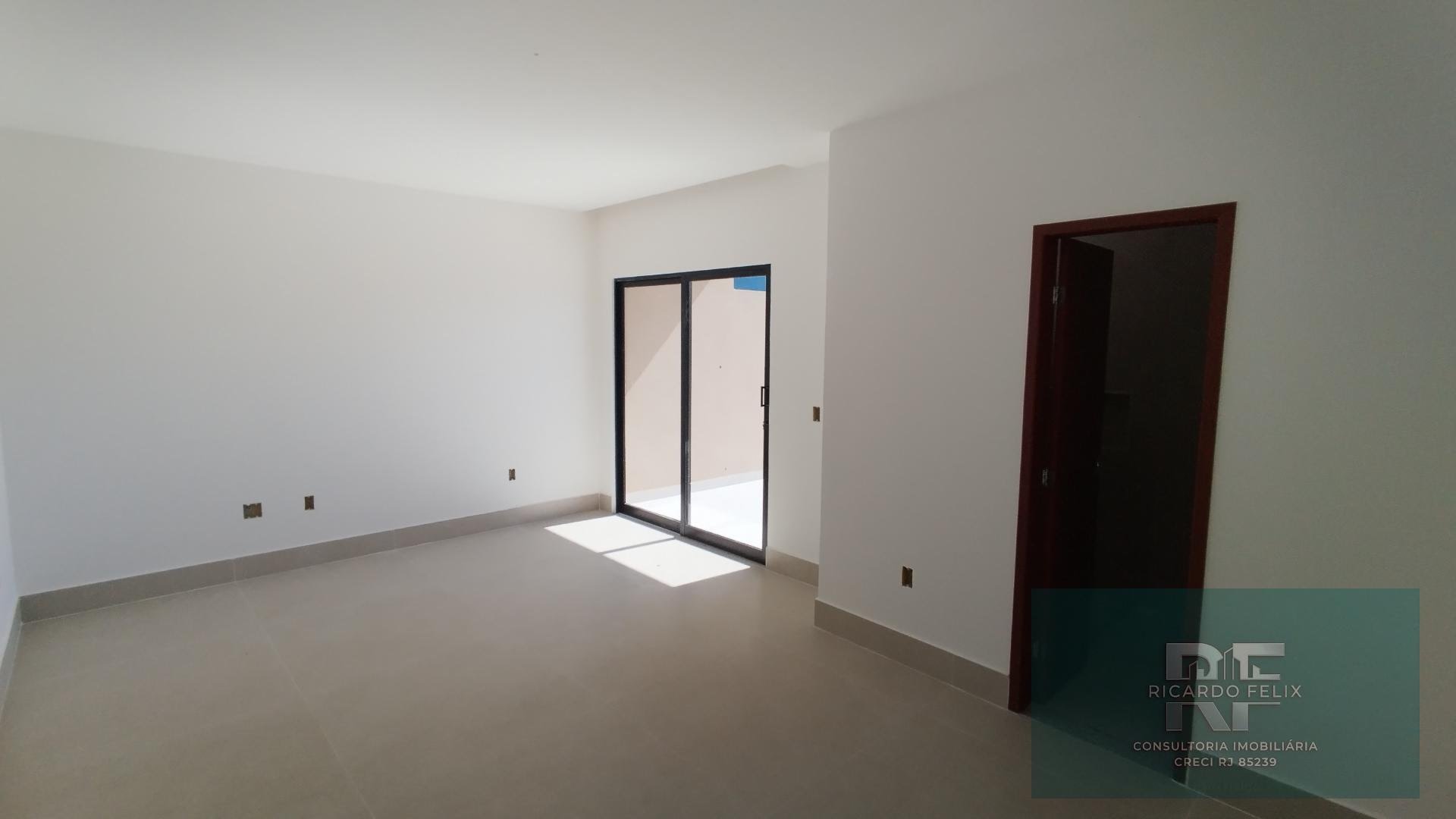 Casa à venda com 3 quartos, 3 suítes, 2 vagas e 180m² no Recreio, Rio das Ostras (RJ) — foto 11 de 25