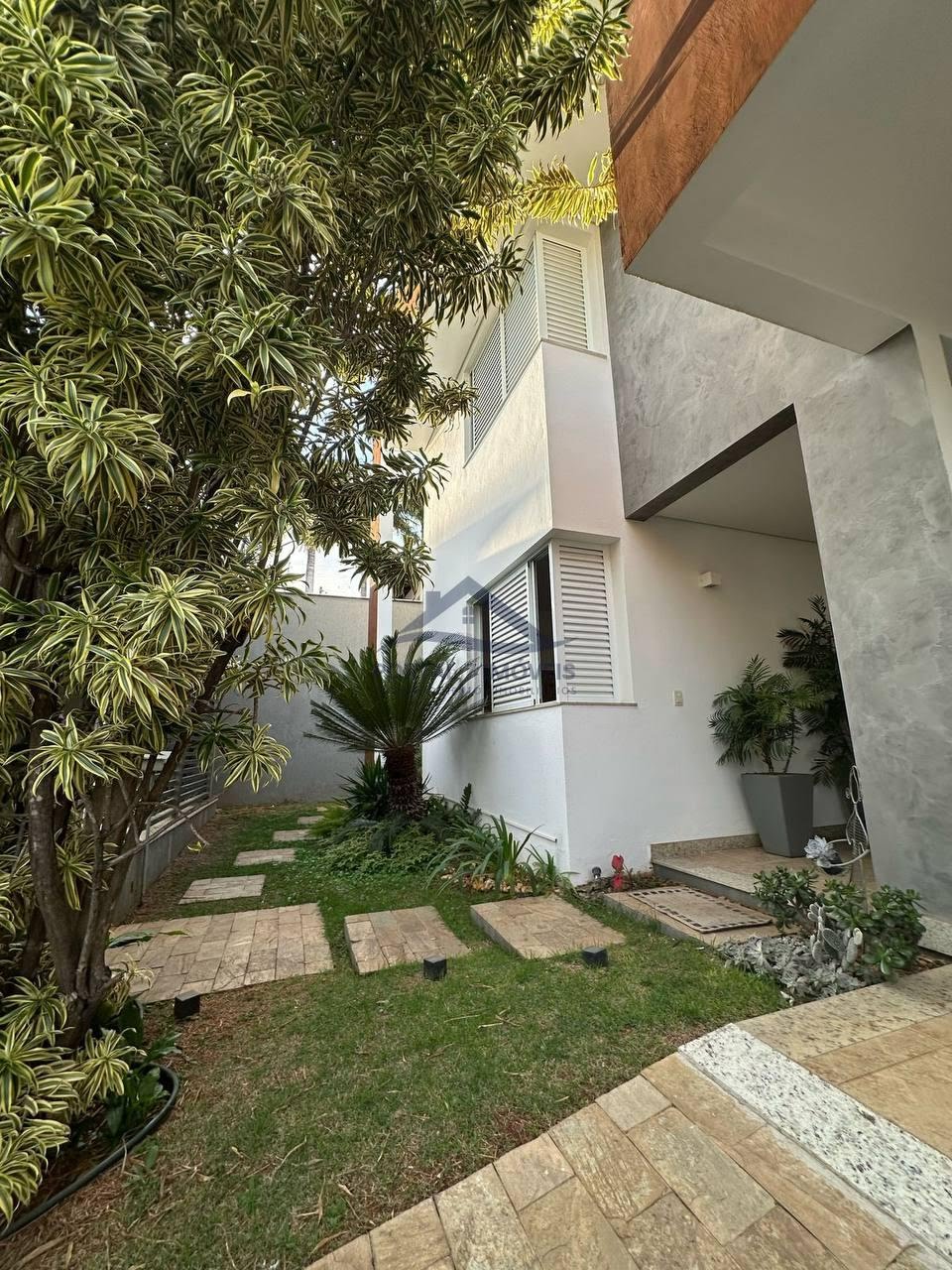 Casa à venda com 3 quartos, 1 suíte, 4 vagas e 290m² no Mangabeiras, Sete Lagoas (MG) — foto 30 de 30