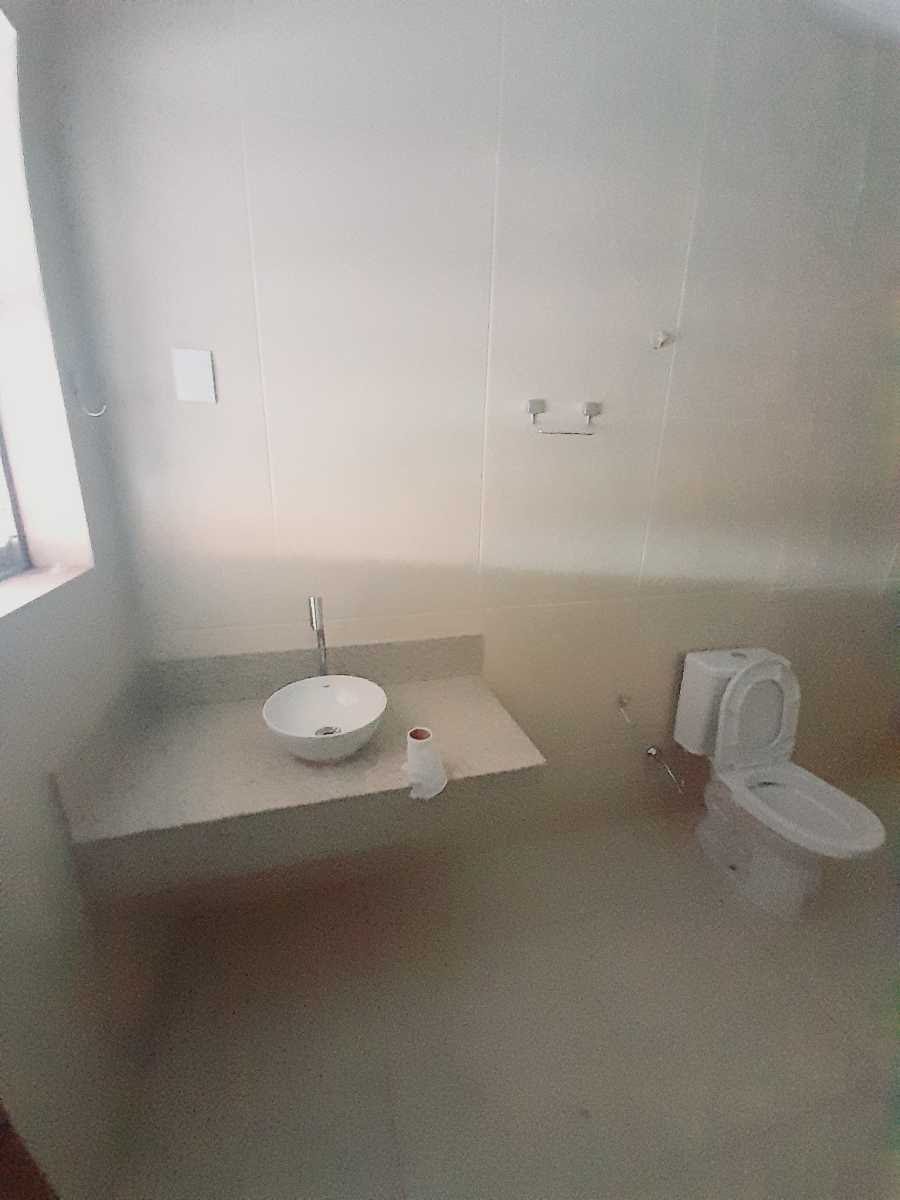 Casa à venda com 4 quartos, 1 suíte, 4 vagas e 270m² no São Geraldo, Santa Luzia (MG) — foto 10 de 27