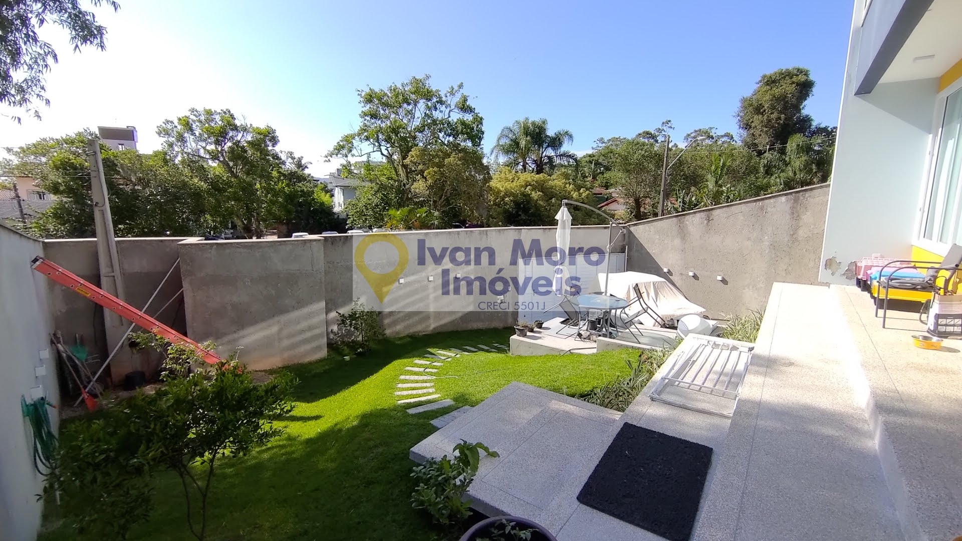 Casa à venda com 2 quartos, 1 suíte, 2 vagas e 97m² no Daniela, Florianópolis (SC) — foto 6 de 30