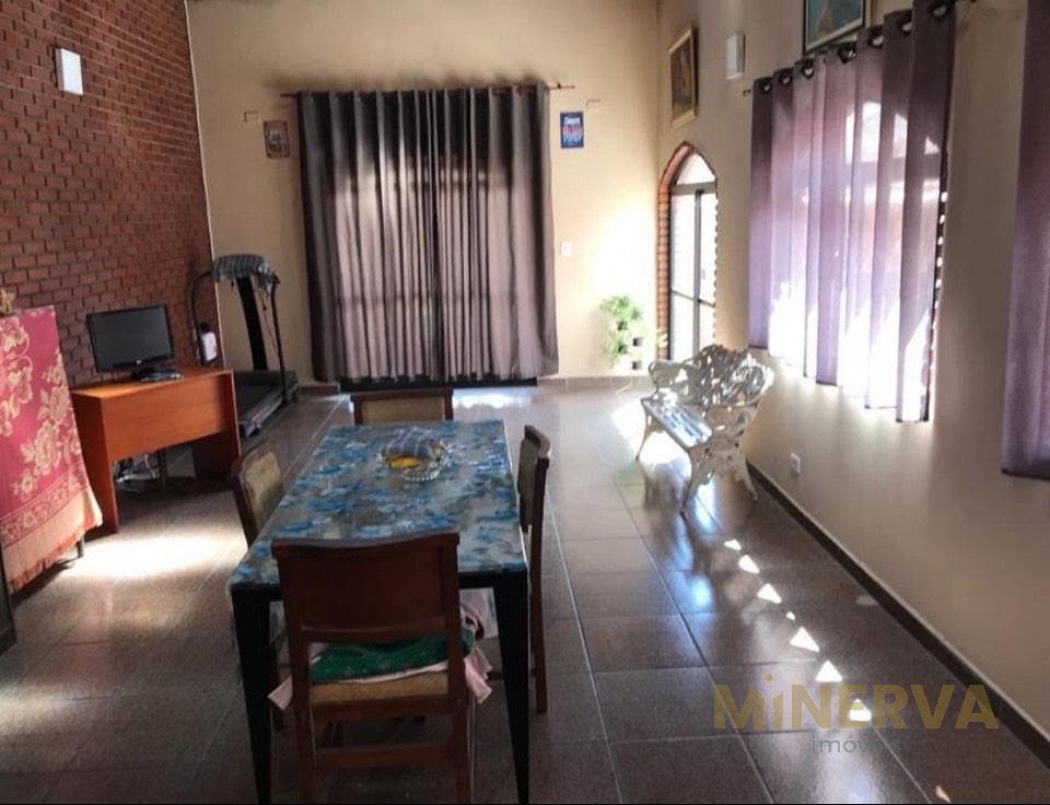 Casa à venda com 4 quartos, 1 suíte, 2 vagas e 250m² no Tatuapé, São Paulo (SP) — foto 4 de 20