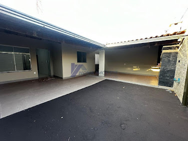 Casa em Loteamento Gameleira  -  Rio Verde