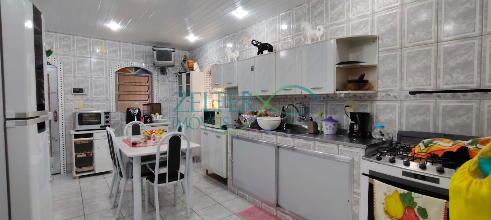 Casa à venda com 6 quartos, 2 suítes, 4 vagas e 83m² no Vila Kosmos, Rio de Janeiro (RJ) — foto 19 de 30