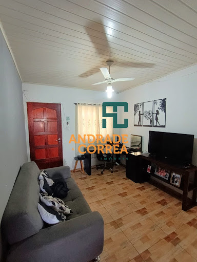 Casa Térrea à Venda na Vila Natal | 2 Dormitórios (1 Suíte) | Quintal com Churrasqueira | Mogi das Cruzes/SP.