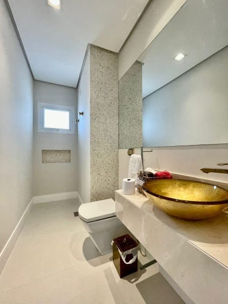 Casa à venda com 5 quartos, 5 suítes, 5 vagas e 940m² no Jurerê Internacional, Florianópolis (SC) — foto 20 de 29