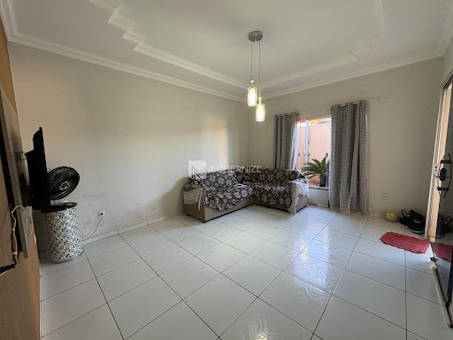 Casa em Loteamento Estrela  -  Catalão