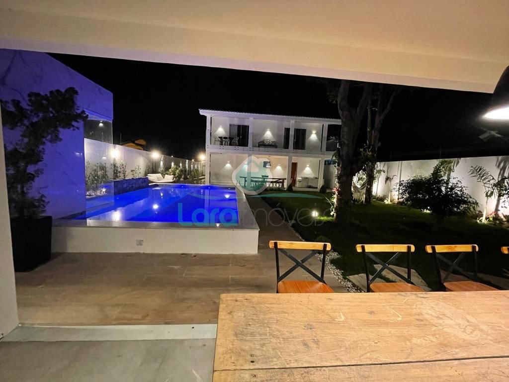 Casa à venda com 4 quartos, 4 suítes, 3 vagas e 600m² no Extensão do Bosque, Rio das Ostras (RJ) — foto 24 de 30