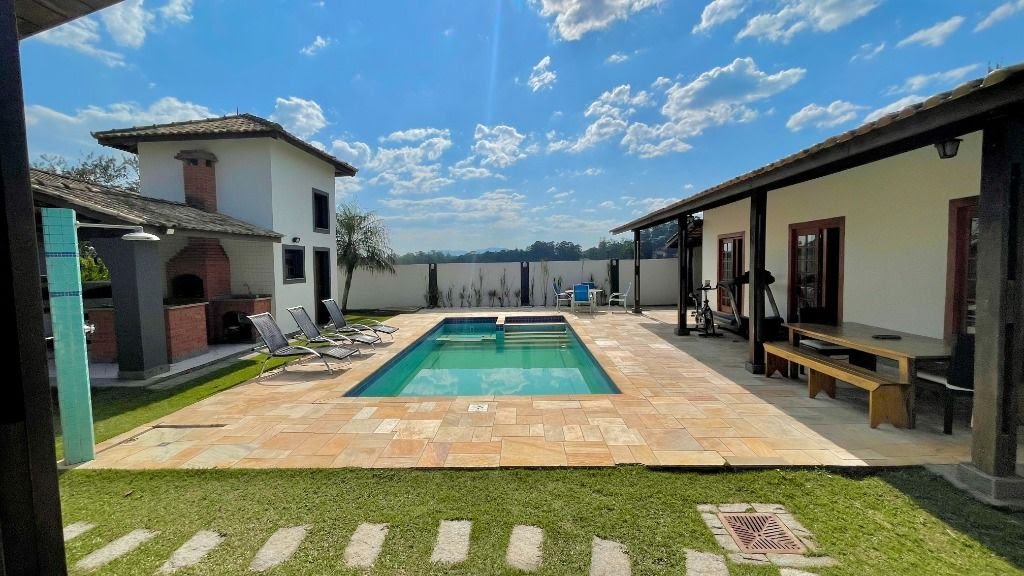 Casa para alugar com 5 quartos, 4 suítes e 374m² no Arujá Hills Premium, Arujá (SP) — foto 7 de 8