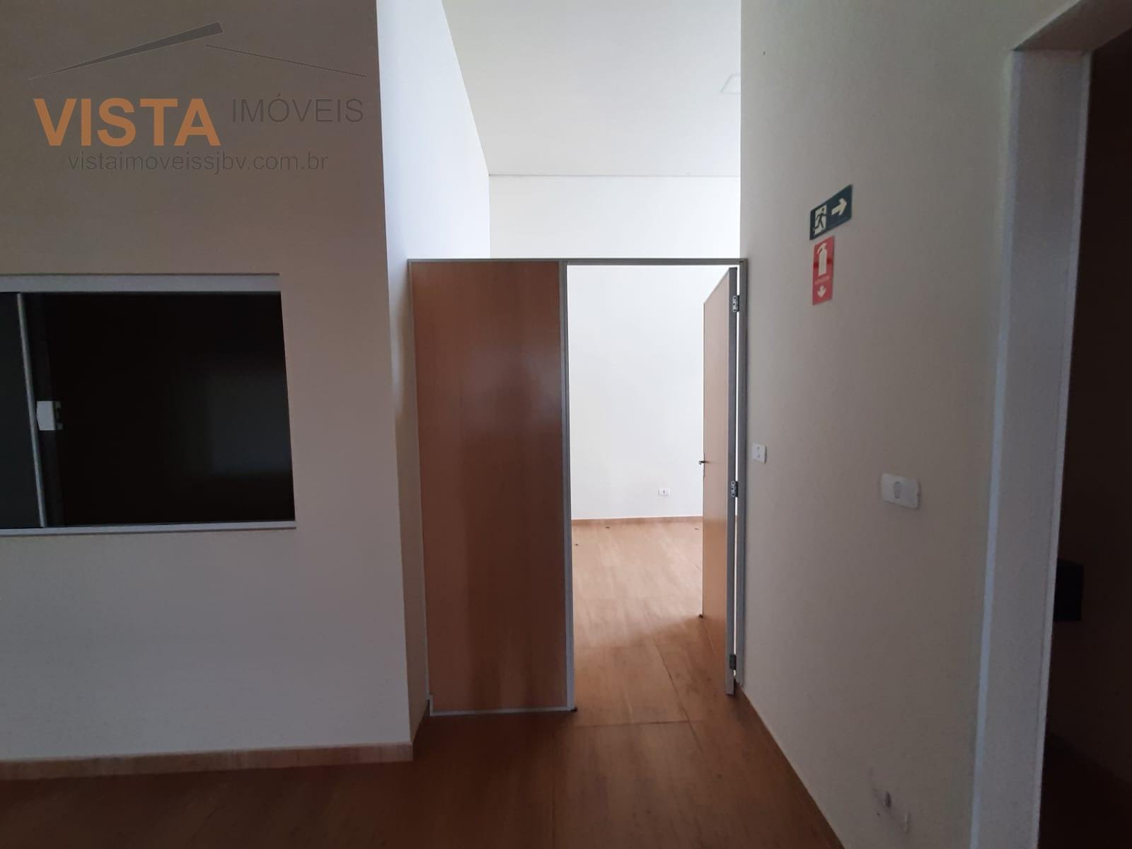 Comercial para alugar com 1 banheiro, 2 vagas e 247m² no Recanto do Bosque Terras de São José, São João da Boa Vista (SP) — foto 14 de 30