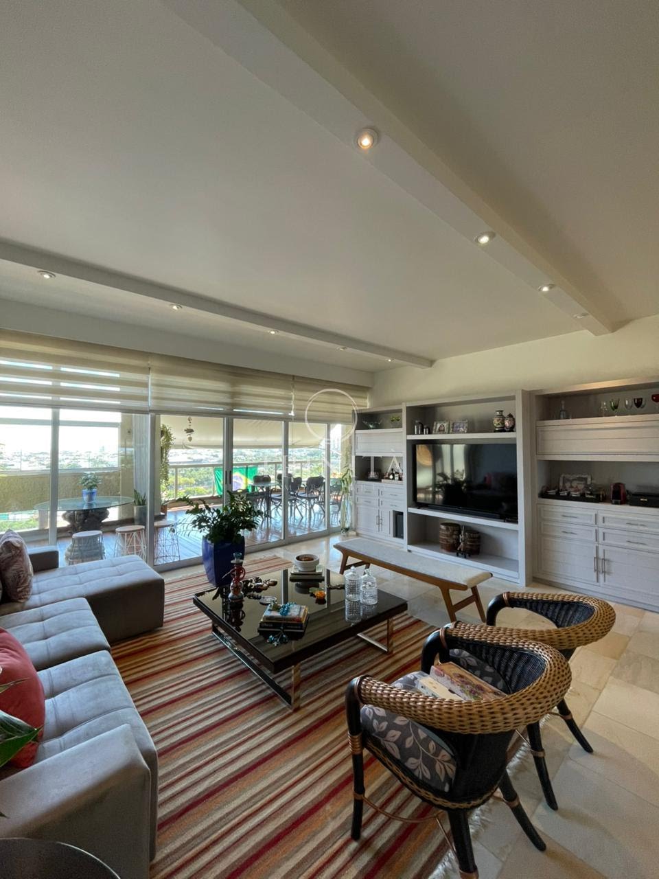 sala-apartamento-210m²-4-dormitorios-itanhaga-hills-barra-da-tijuca