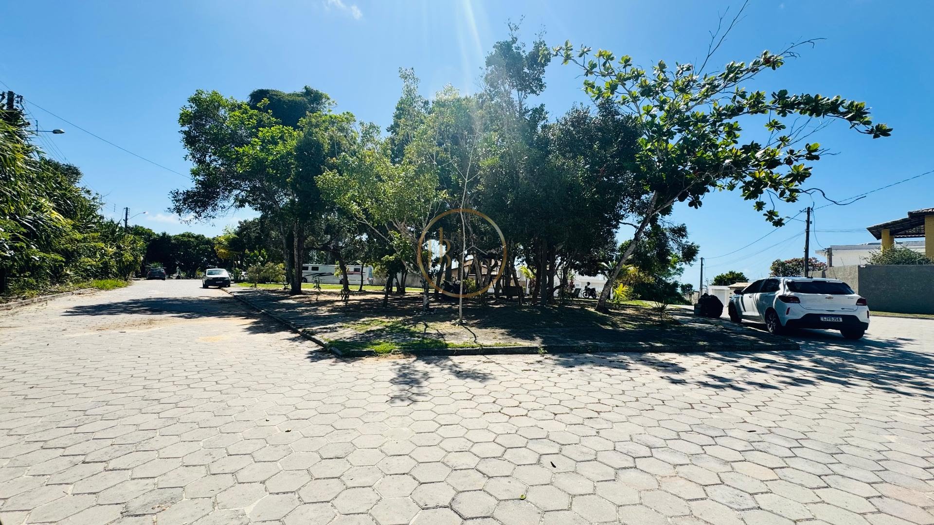 Terreno à venda com 500m² de terreno no Village 2, Porto Seguro — foto principal