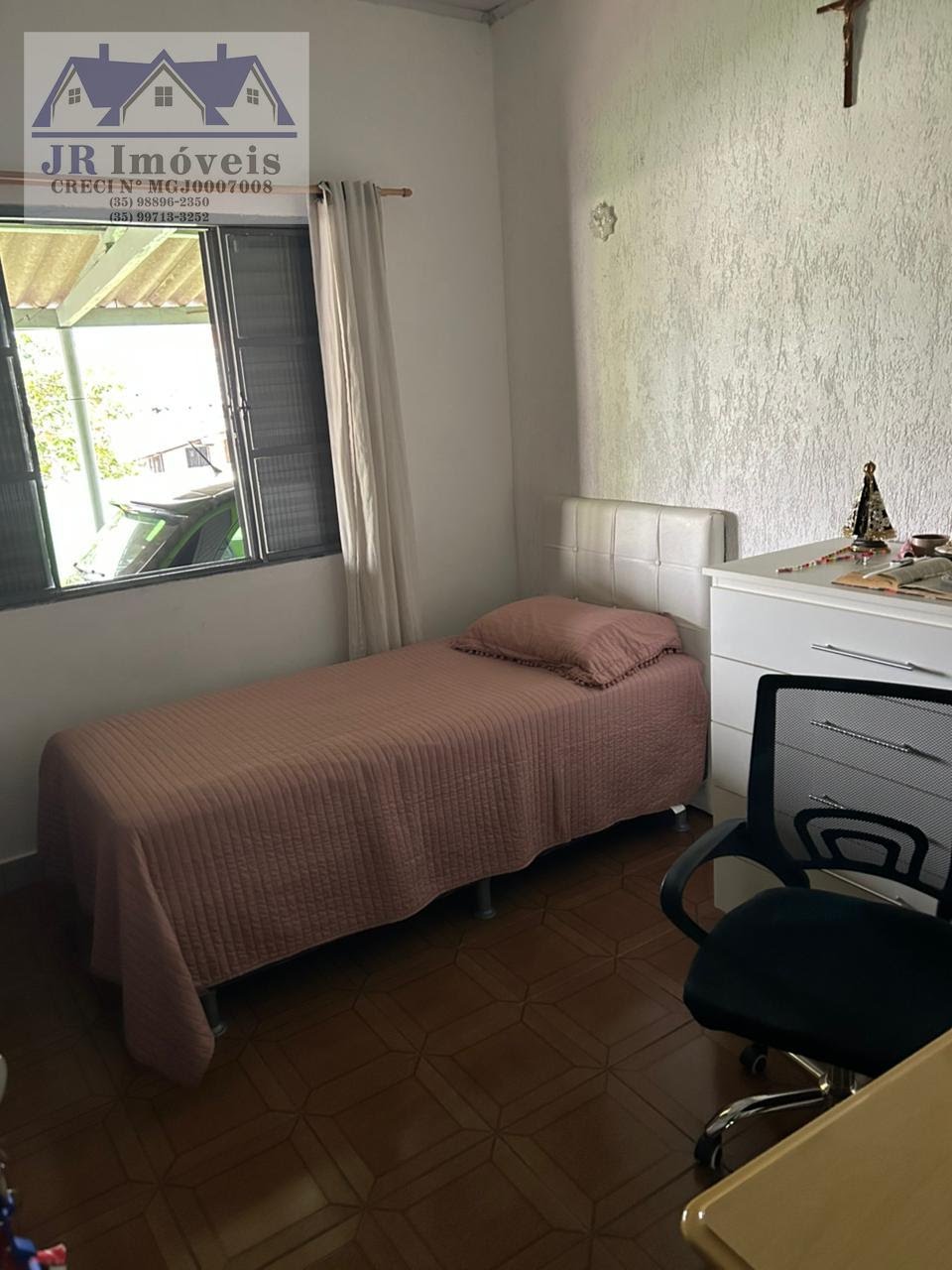 Casa à venda com 3 quartos, 1 banheiro, 2 vagas e 300m² no Bairro Santa Barbara, Piranguinho (MG) — foto 5 de 13