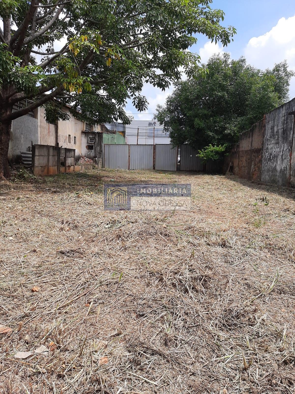 Lote para Locação em Parque Novo Mundo, Americana - 400m²