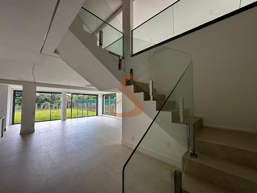 CASA À VENDA Alphaville Dom Pedro 0 Pronta, 4 Suítes, 312m²