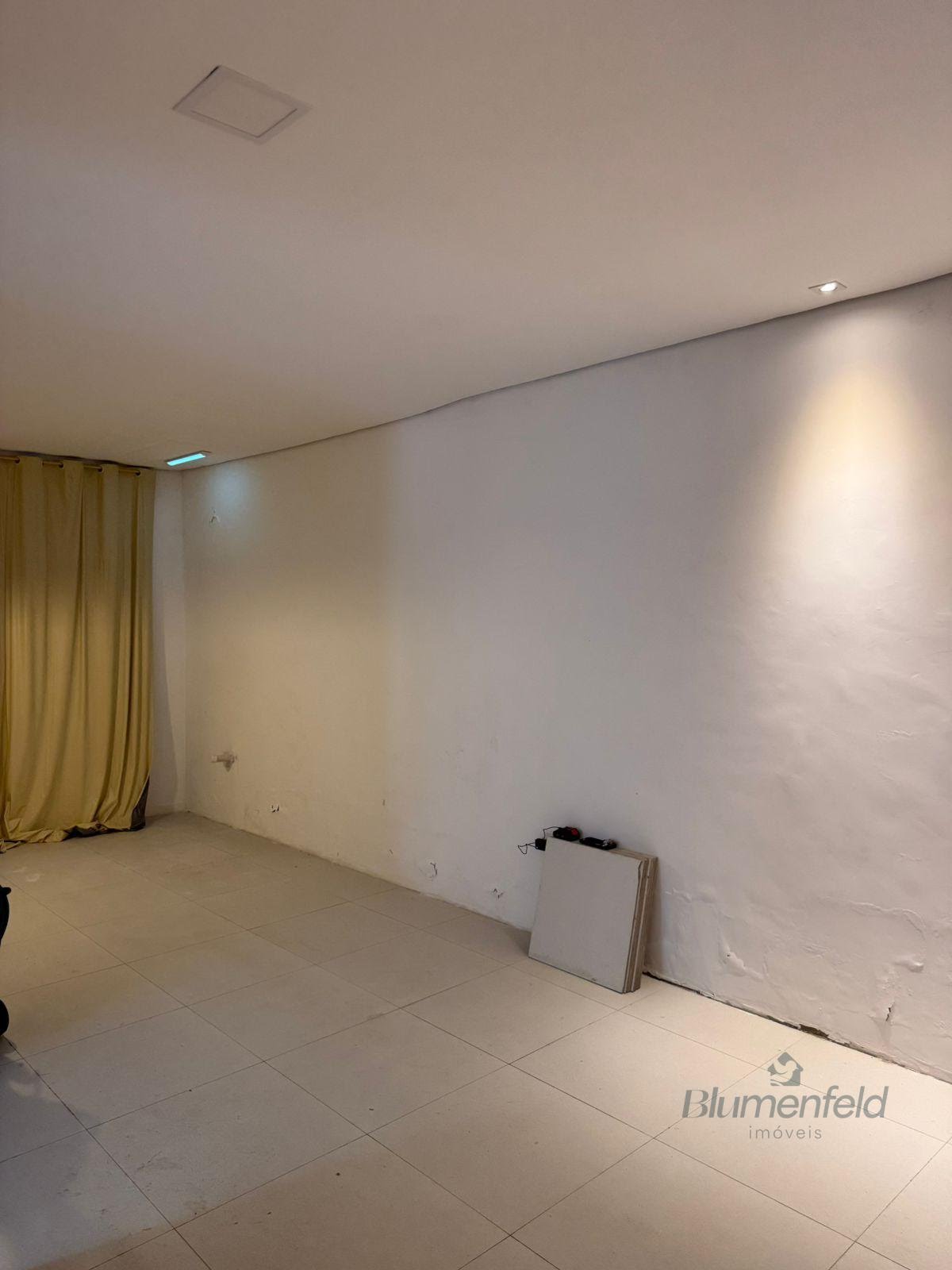 Casa à venda com 4 quartos, 3 suítes, 5 vagas e 320m² no Jardim Fazenda Rincao, Arujá (SP) — foto 24 de 30