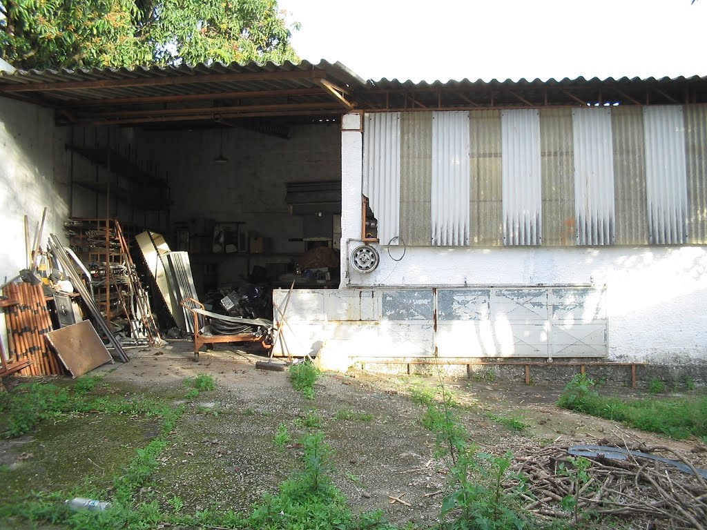 Entrada do galpão