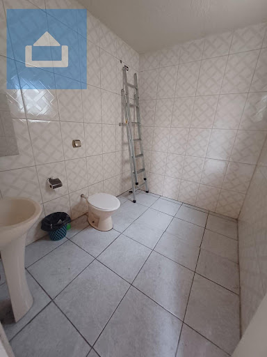 Sala em Conjunto Habitacional Fazenda do Carmo  -  São Paulo