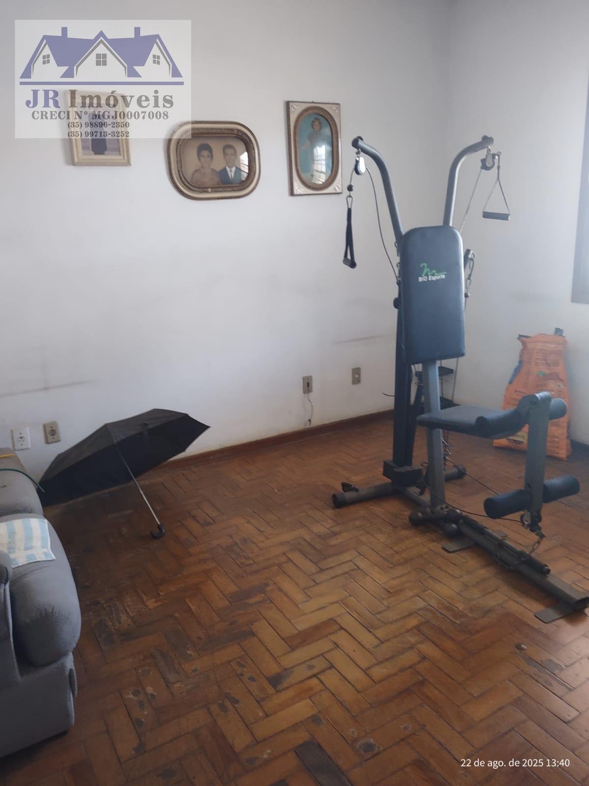 Casa à venda com 3 quartos, 2 banheiros, 3 vagas e 282m² no Jardim Esper, Jacareí (SP) — foto 7 de 12