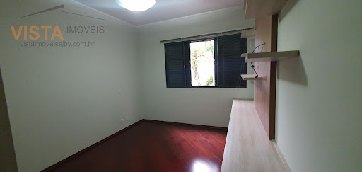 DORMITÓRIO / SALA DE TV