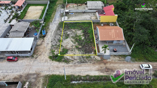 Terreno à Venda em Pontal do Norte, Itapoá por R$220.000