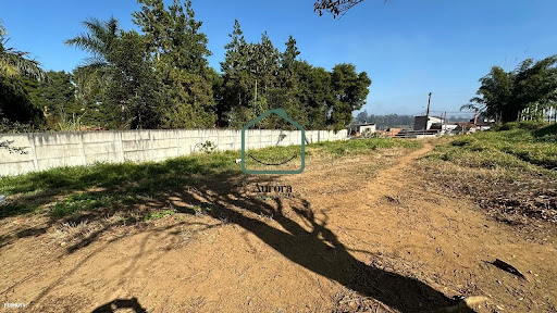 Terreno para Venda em Suzano / SP no bairro Vila Helena 