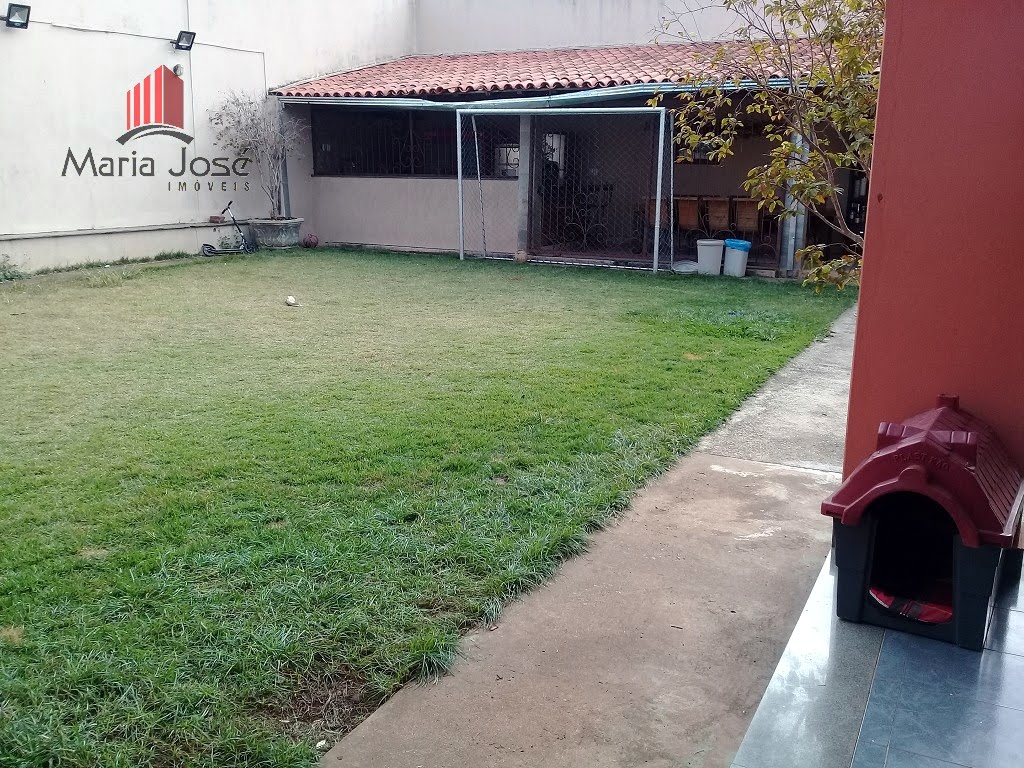 Casa à venda com 4 quartos, 1 suíte, 5 vagas e 500m² no Santa Helena, Sete Lagoas (MG) — foto 24 de 30