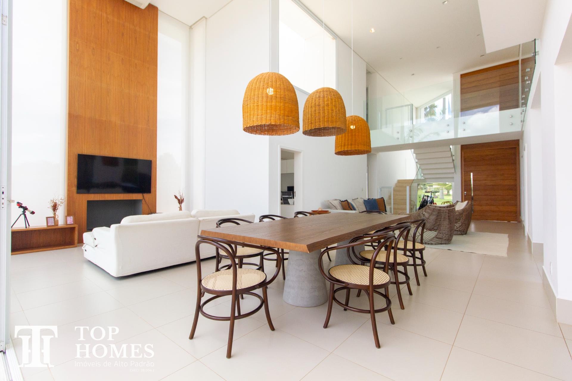 Casa de alto padrão à venda no condomínio Portal Japy Golf em Cabreúva