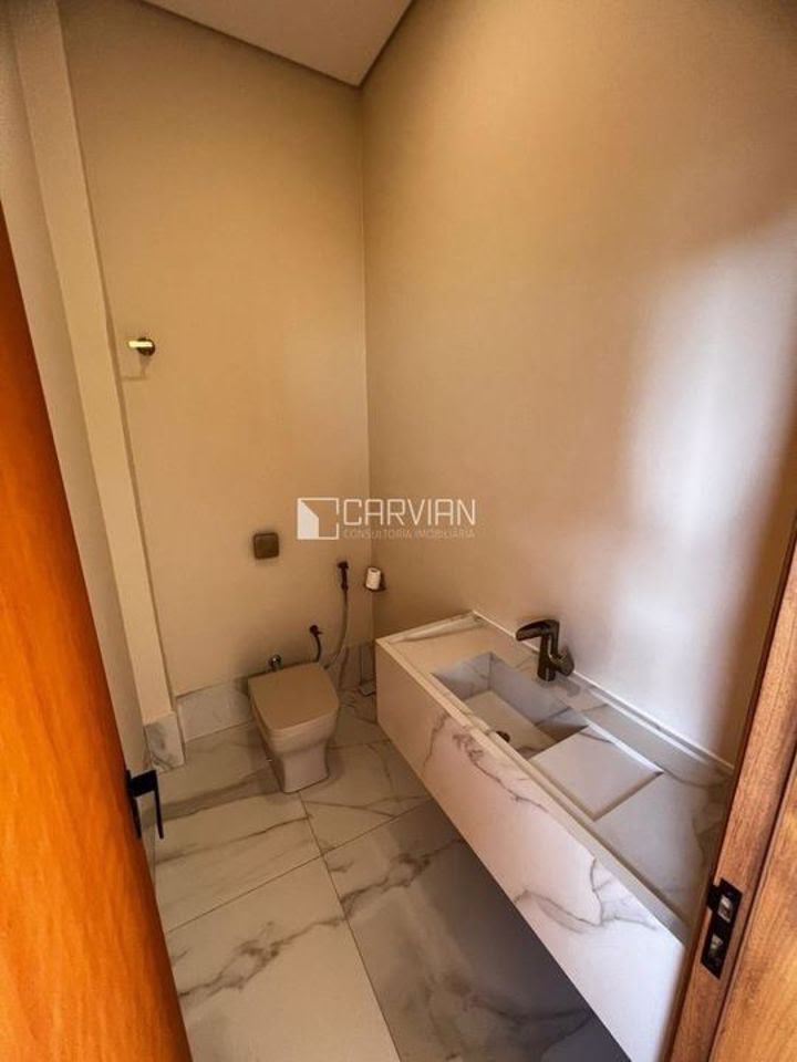 Casa à venda com 5 quartos, 5 suítes, 6 vagas e 450m² no Vila do Golf, Ribeirão Preto (SP) — foto 13 de 30
