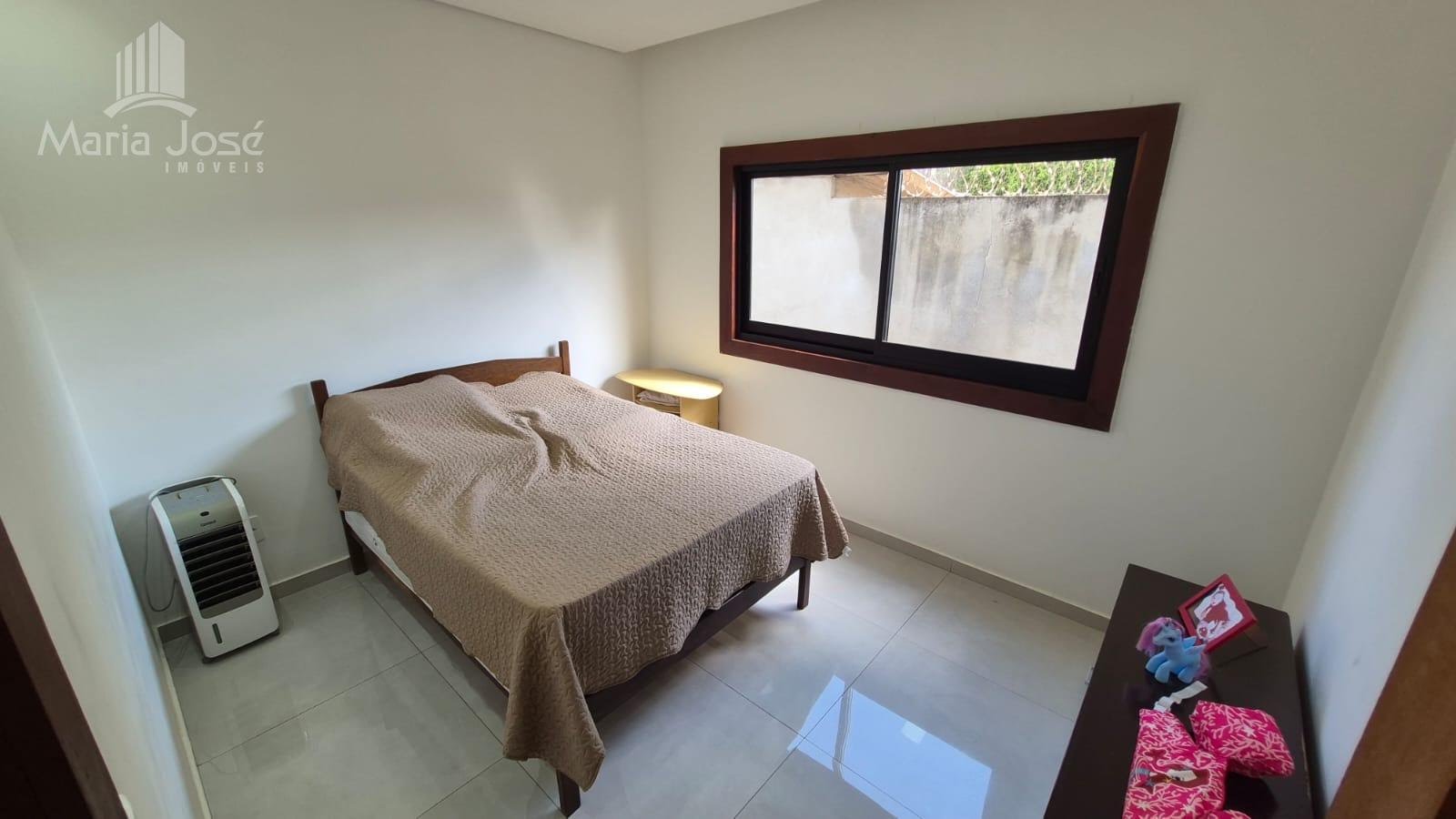 Casa à venda com 3 quartos, 2 suítes, 3 vagas e 221m² no Boa Vista, Sete Lagoas (MG) — foto 18 de 30