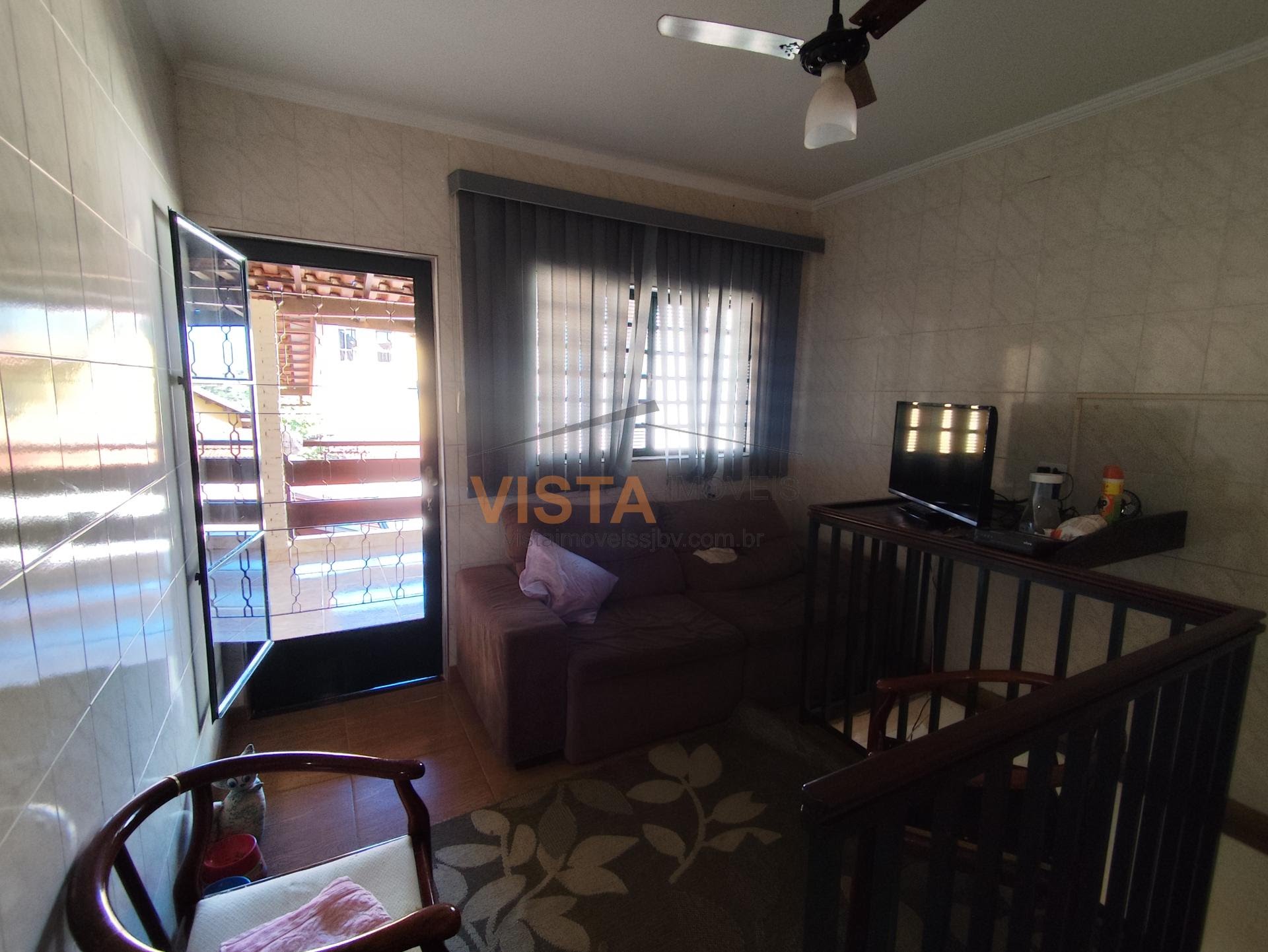 Casa à venda com 3 quartos, 3 banheiros, 3 vagas e 190m² no Vila Santa Edwirges, São João da Boa Vista (SP) — foto 8 de 17