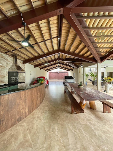 Casa de alto padrão no Jardim das Américas, Cuiabá-MT