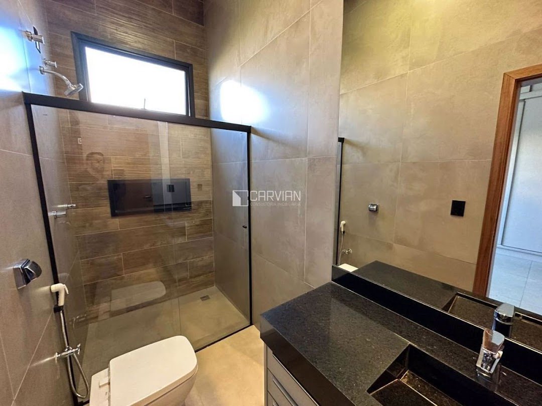 Casa à venda com 3 quartos, 3 suítes, 4 vagas e 220m² no Residencial Alto do Castelo, Ribeirão Preto (SP) — foto 13 de 27