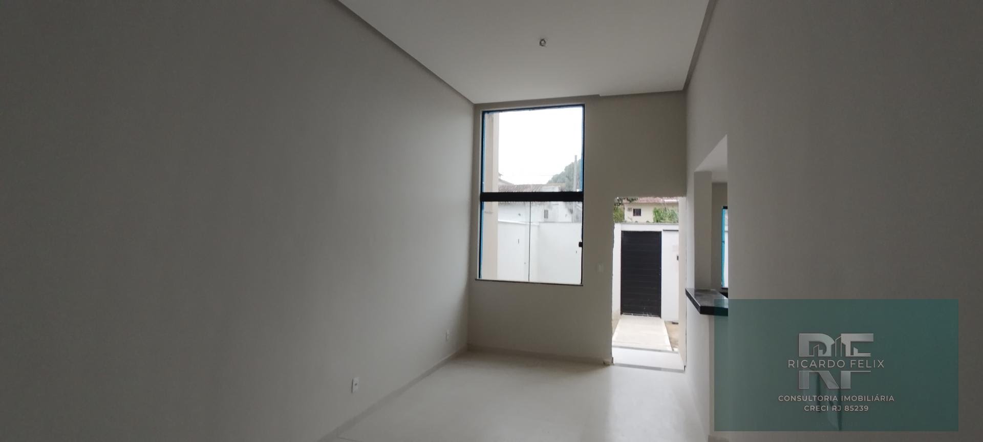 Casa à venda com 3 quartos, 1 suíte, 2 vagas e 75m² no Extensão do Bosque, Rio das Ostras (RJ) — foto 4 de 16
