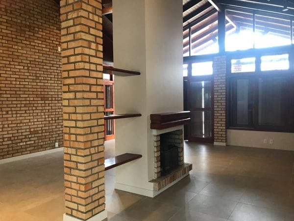 Casa à venda com 6 quartos, 4 suítes, 2 vagas e 194m² no Cachoeira do Bom Jesus, Florianópolis (SC) — foto 7 de 23