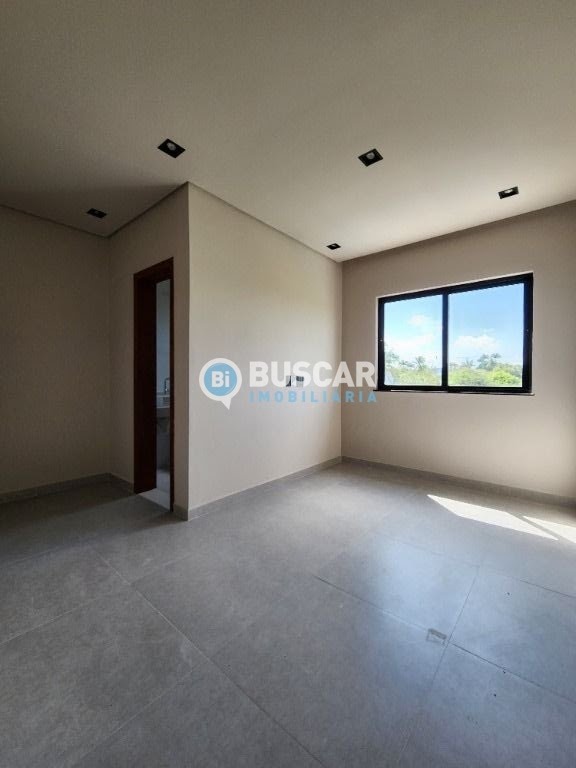 Casa à venda com 4 quartos, 3 suítes, 4 vagas e 302m² no Sim, Feira de Santana (BA) — foto 17 de 18