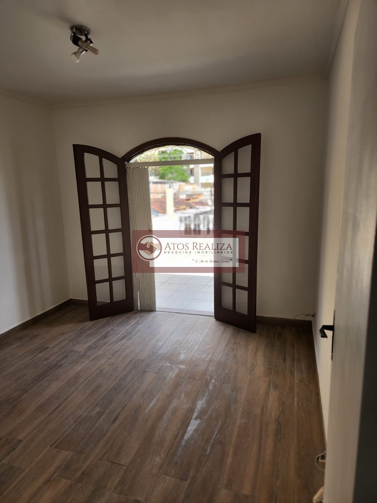 Casa à venda com 3 quartos, 1 suíte, 2 vagas e 160m² no Vila Campo Grande, São Paulo (SP) — foto 2 de 20