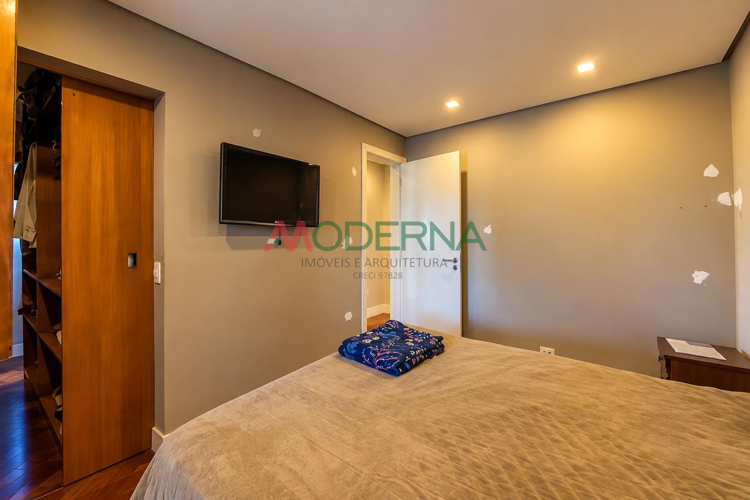 Casa à venda com 4 quartos, 3 suítes, 3 vagas e 182m² no Jordanópolis, São Bernardo do Campo (SP) — foto 9 de 17