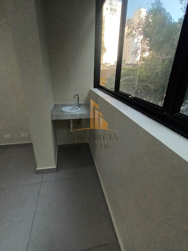 Sala Comercial em Santa Cecília - SP para Locação
