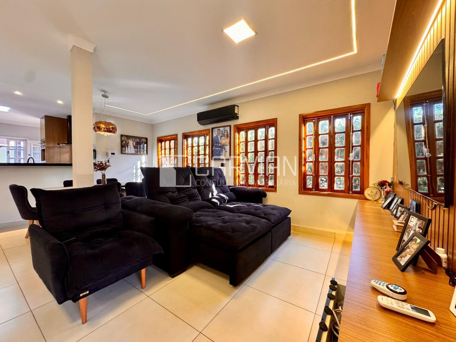 Casa à venda com 4 quartos, 1 suíte, 2 vagas e 280m² no Residencial Florida, Ribeirão Preto (SP) — foto 19 de 30