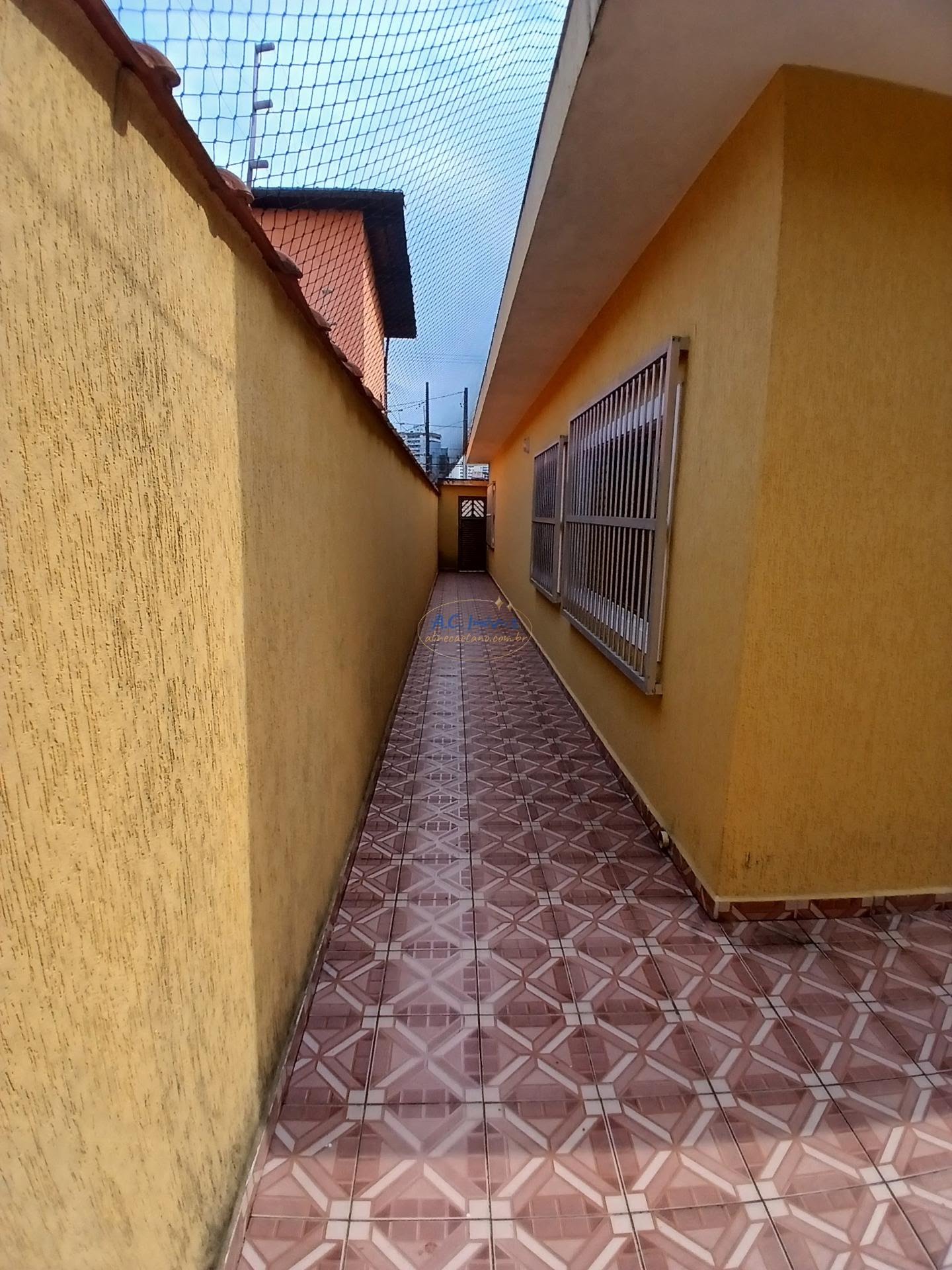 Casa à venda com 3 quartos, 1 suíte, 4 vagas e 130m² no Caiçara, Praia Grande (SP) — foto 25 de 30