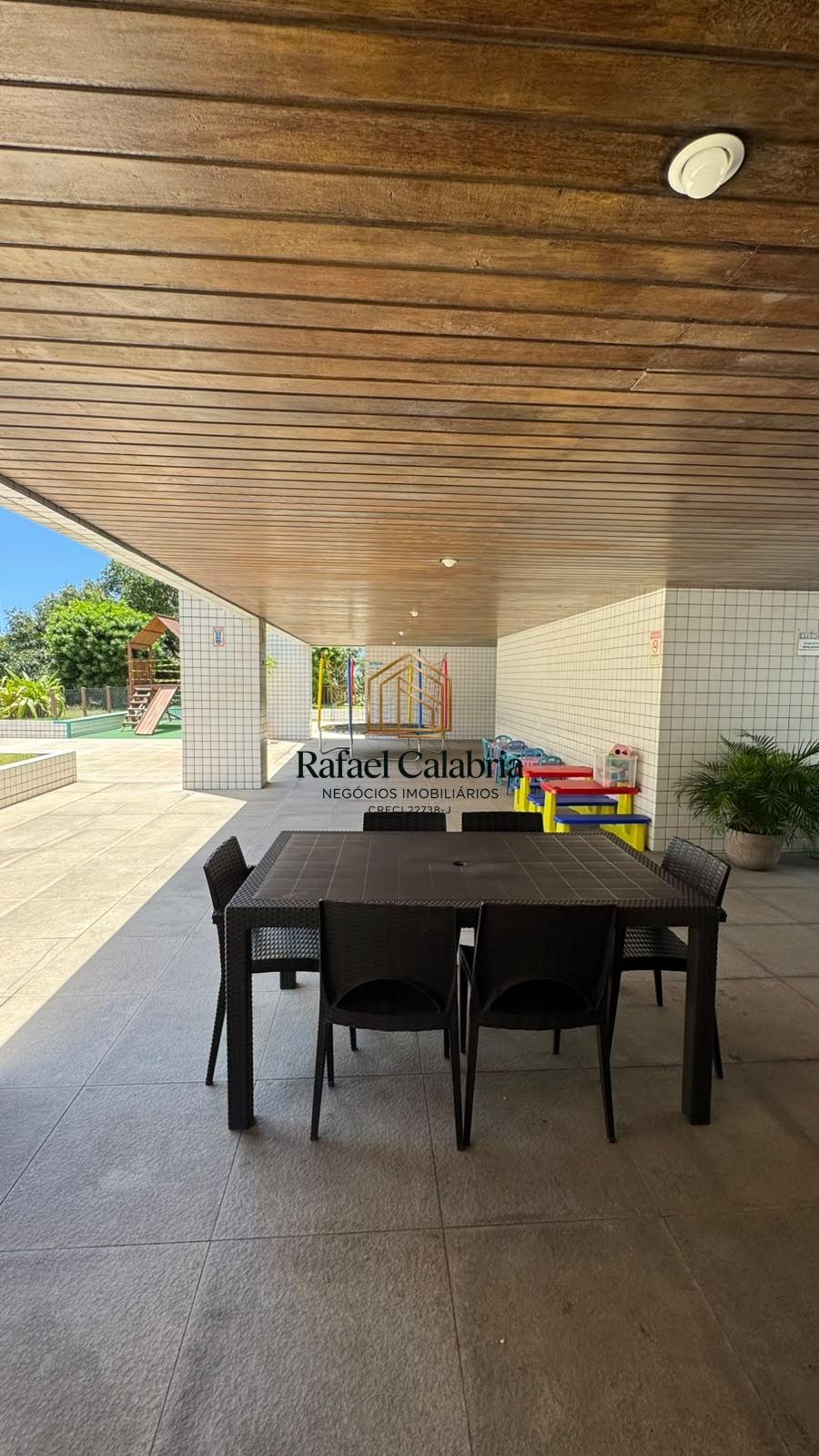 Apartamento à venda com 4 quartos, 1 suíte, 2 vagas e 208m² no Espinheiro, Recife (PE) — foto 21 de 27
