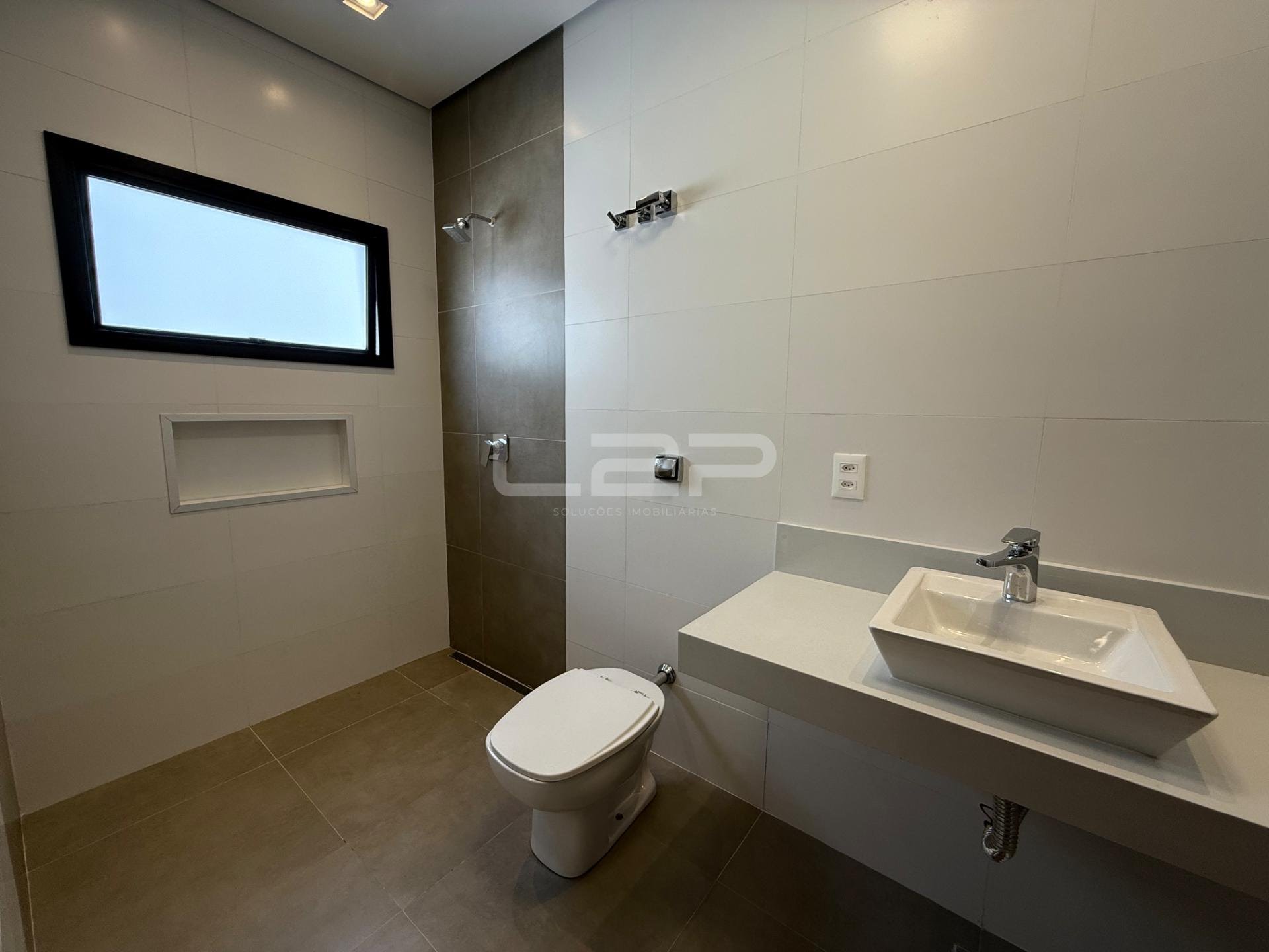 Casa à venda com 4 quartos, 3 suítes, 4 vagas e 253m² no Do Pinherinho, Itupeva (SP) — foto 30 de 30