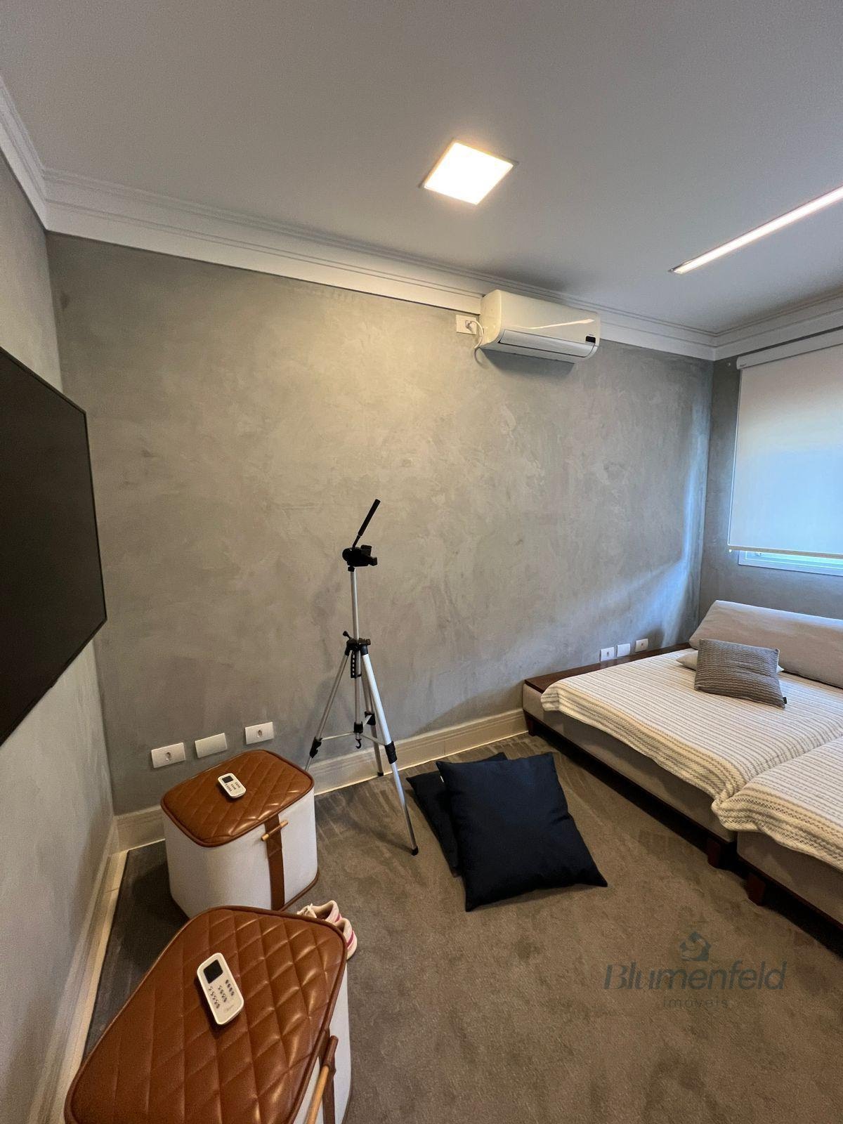 Casa à venda com 4 quartos, 4 suítes, 3 vagas e 344m² no Condomínio Real Park, Arujá (SP) — foto 10 de 18