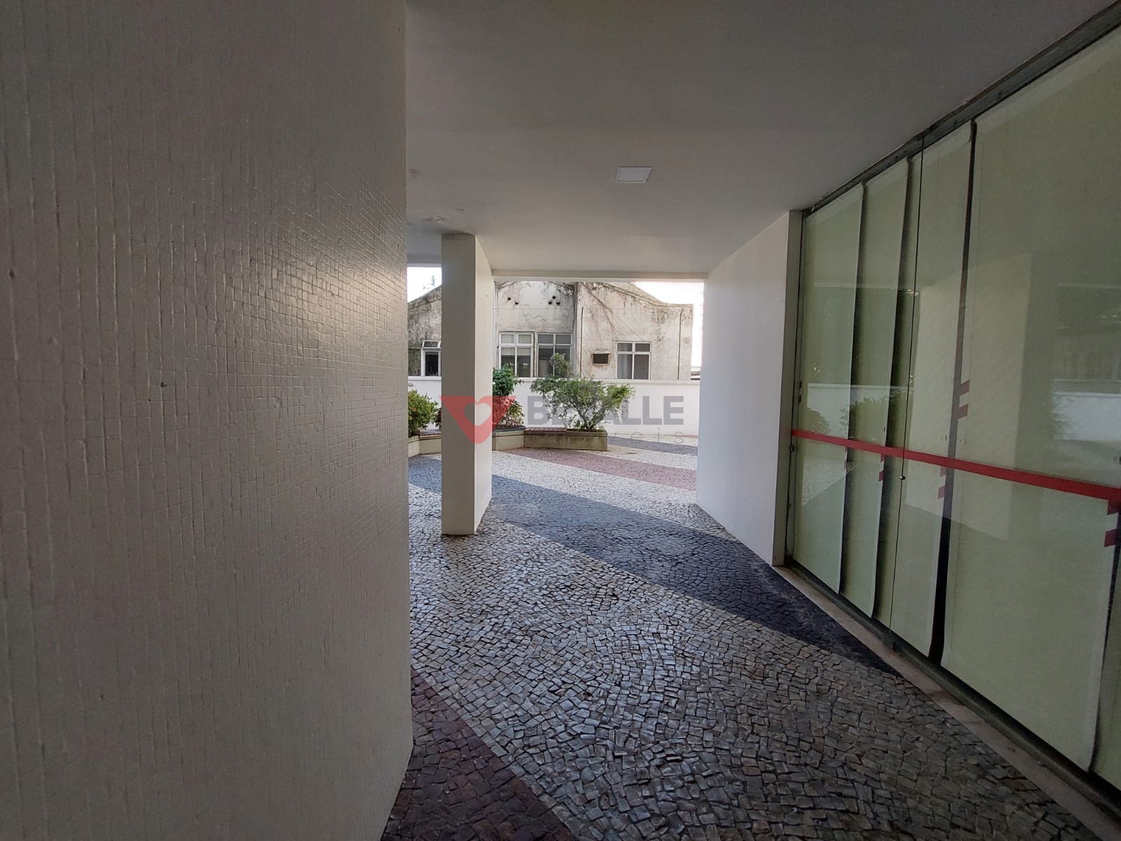Apartamento à venda com 3 quartos, 1 suíte, 2 vagas e 100m² no Botafogo, Rio de Janeiro (RJ) — foto 26 de 27