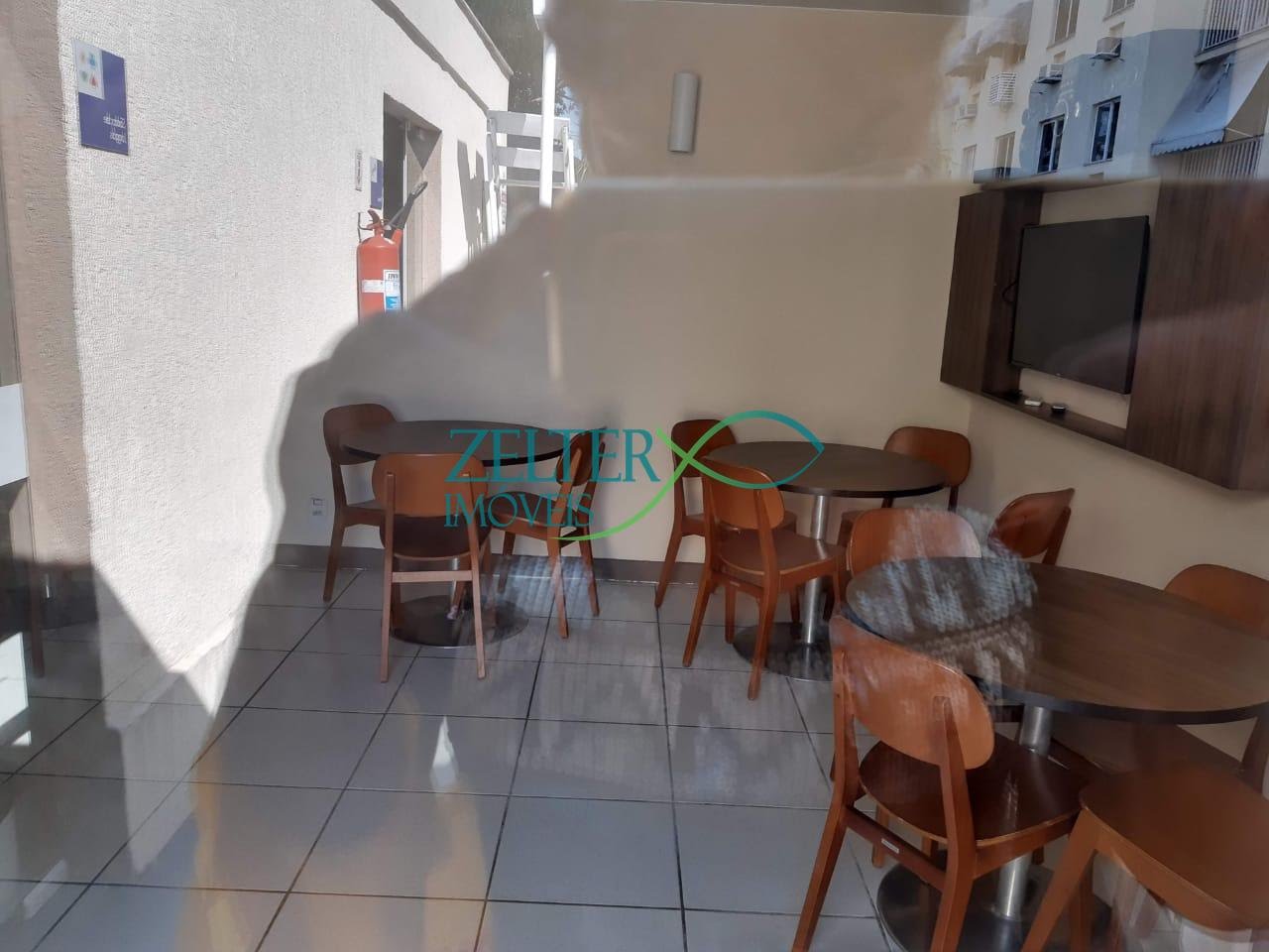 Apartamento à venda com 2 quartos, 1 banheiro, 1 vaga e 44m² no Irajá, Rio de Janeiro (RJ) — foto 14 de 17