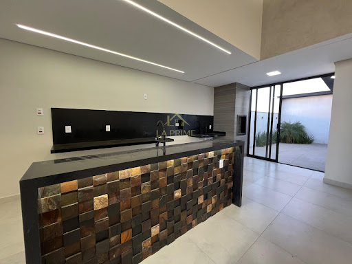 Casa de Condomínio em Wanel Ville - Sorocaba, SP