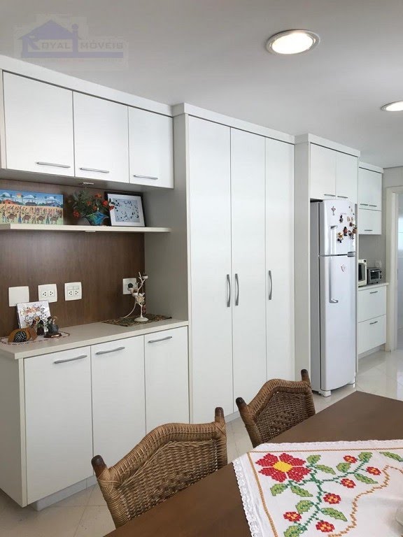Apartamento à venda com 4 quartos, 3 suítes, 3 vagas e 283m² no Jardim da Saúde, São Paulo (SP) — foto 23 de 26