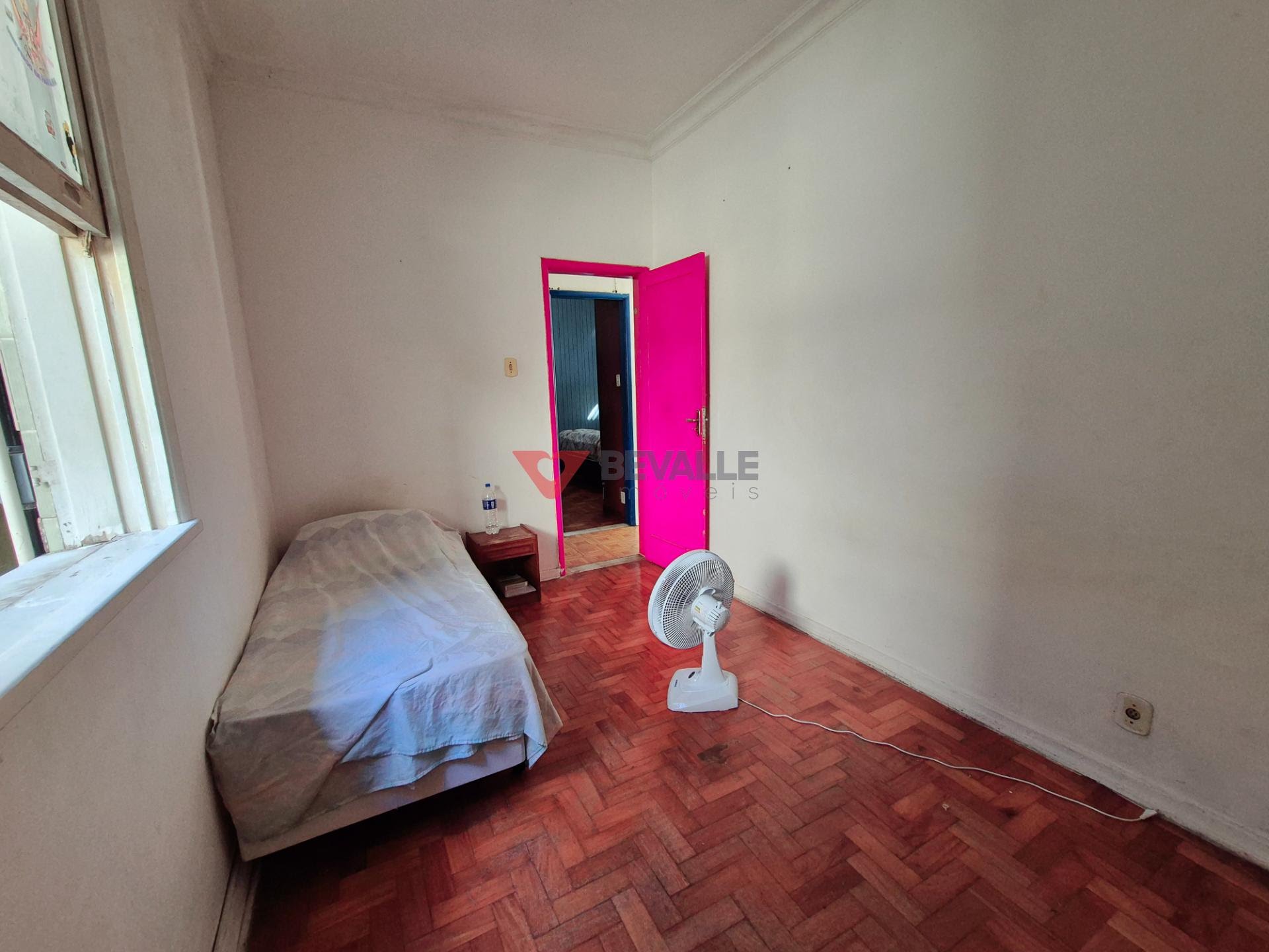 Casa à venda com 5 quartos, 1 banheiro, 3 vagas e 200m² no Botafogo, Rio de Janeiro (RJ) — foto 21 de 30